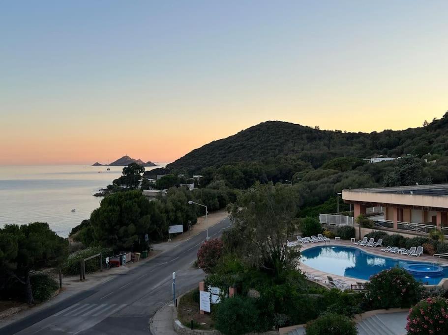 Bel App T2 En Bord De Mer Vue Sanquinaires Piscine アジャクシオ エクステリア 写真